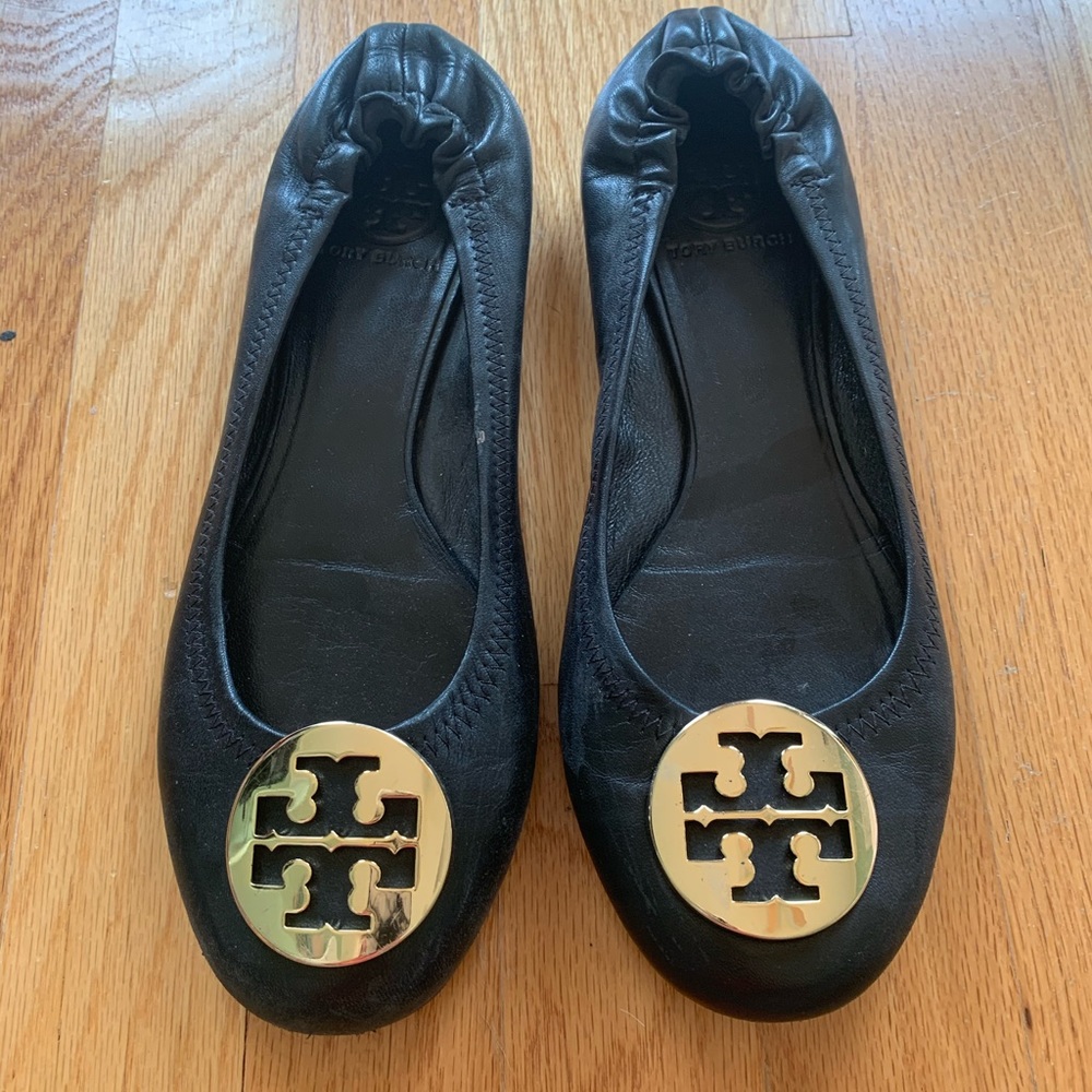Tory Burch reva flat